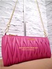 美品◆miu miu ミュウミュウ MATELASSE マテラッセ チェーンストラップ クロスボディ レザー ショルダー クラッチ バッグ ポーチ ピンクx金