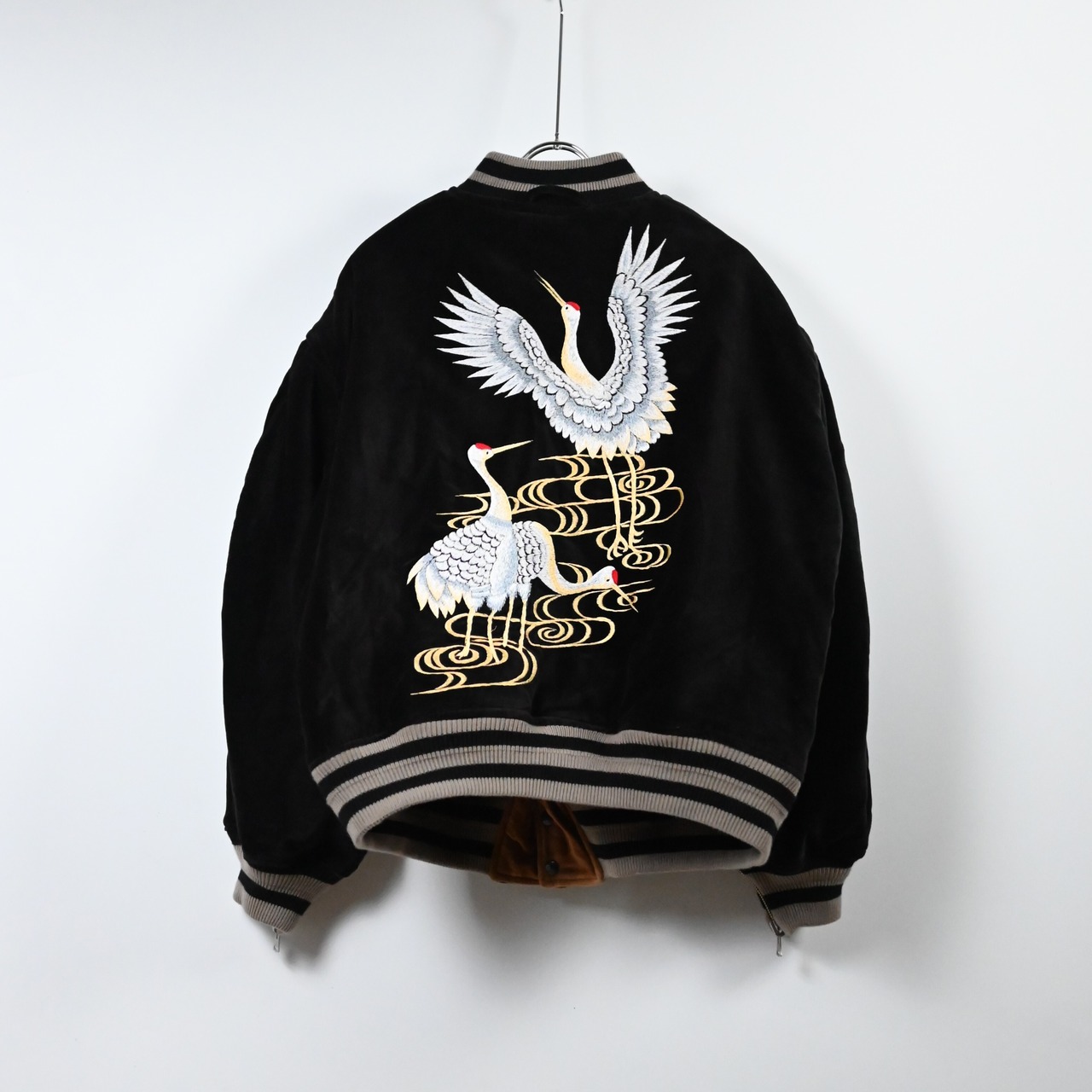 Leh / Embroidery SKA Reversible Blouson (キャメル表側)