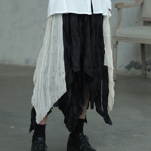 バイカラーアシンメトリードレープスカート　D0289