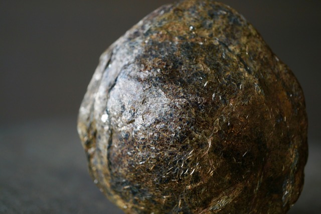 ポルトガル産バイオタイト(黒雲母) Biotite 1663