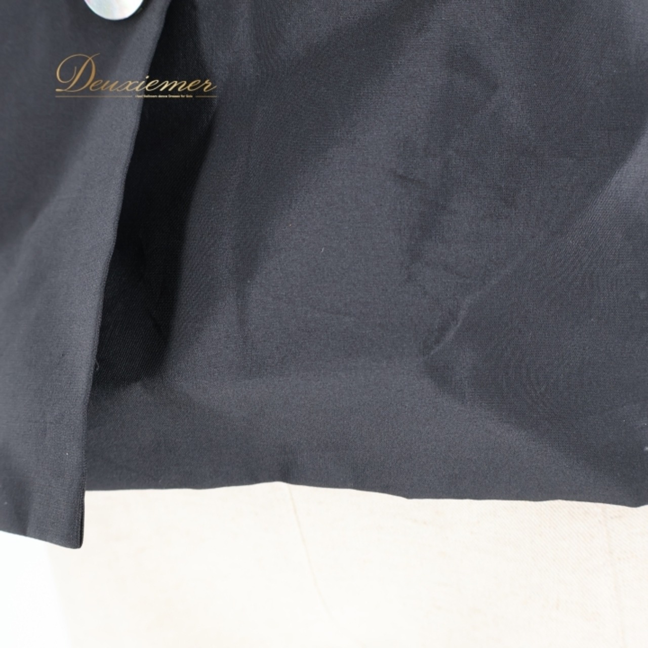 レディース トクコプルミエヴォル TOKUKO 1er VOL トップス ベスト ブラック系 黒 青 花柄 花 ボタン シンプル かわいい 日本製 フォークダンス カジュアル 普段着 ブルー系