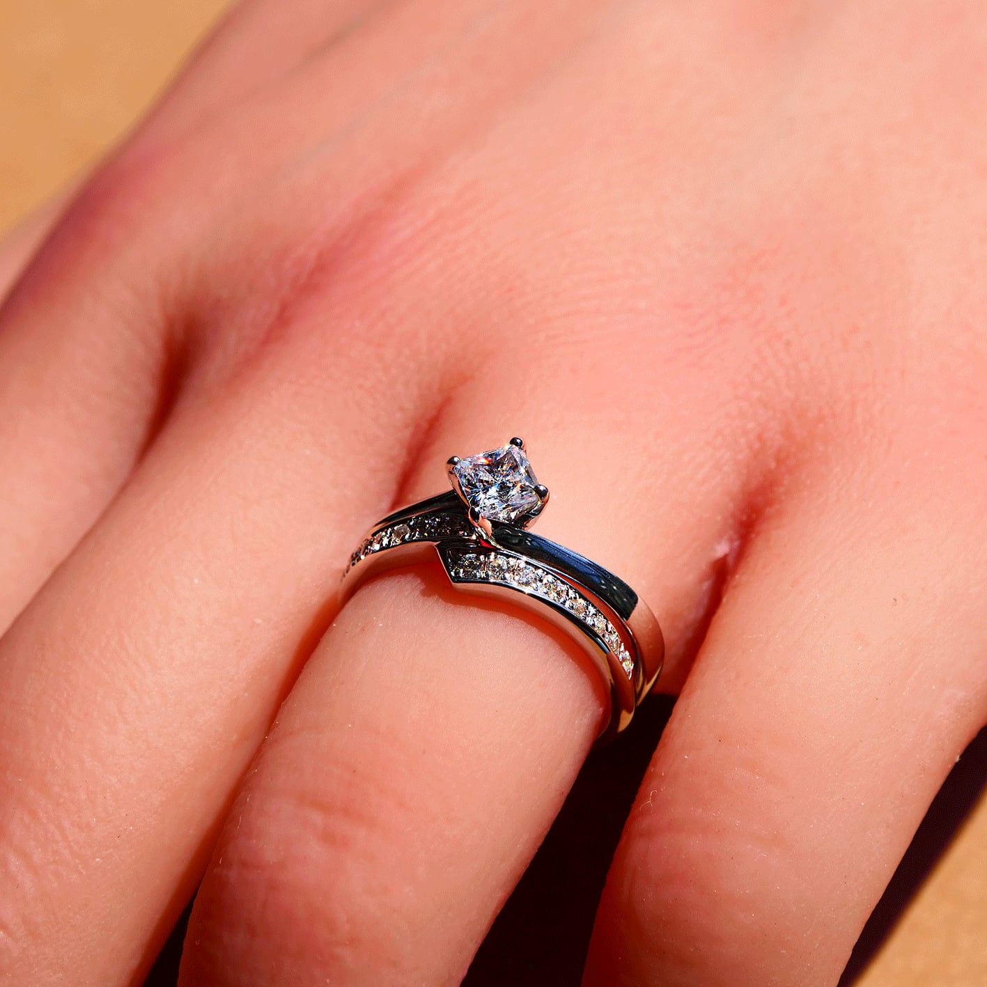 【選べるカラー / シルバー 結婚指輪 マリッジリング】SV925 モアサナイト 結婚指輪 シルバー マリッジリング ペアリング モアッサナイトシリーズ010LB
