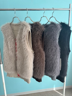 ジップアップファーベスト GALENA 70052-5102