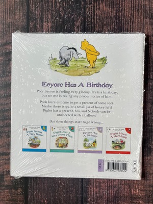 【英語絵本】Winnie the Pooh and Friends - Eeyore has a Birthday