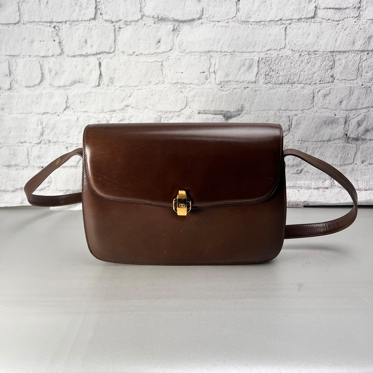 GUCCI グッチ レザー ショルダーバッグ ブラウン A-12845