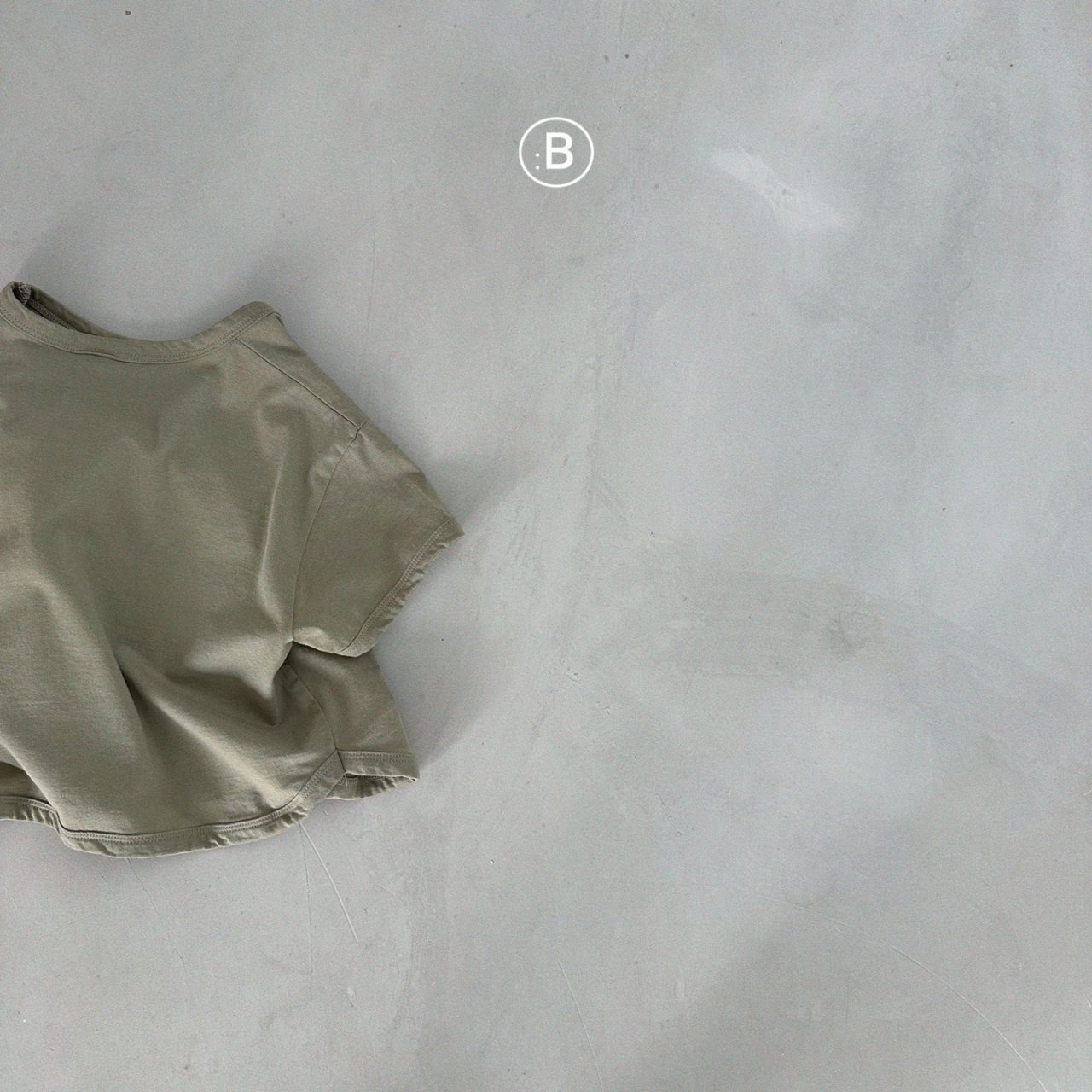 【Bella bambina】ふんわりシルエットの無地T カーキ 80~130cm 240723 - 7