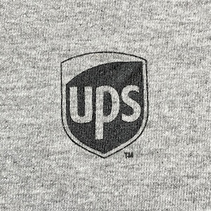 【FRUIT OF THE LOOM】3XL Tシャツ ビッグシルエット ビッグサイズ 企業系 企業ロゴ UPS ワンポイントロゴ プリント 半袖 グレー US古着