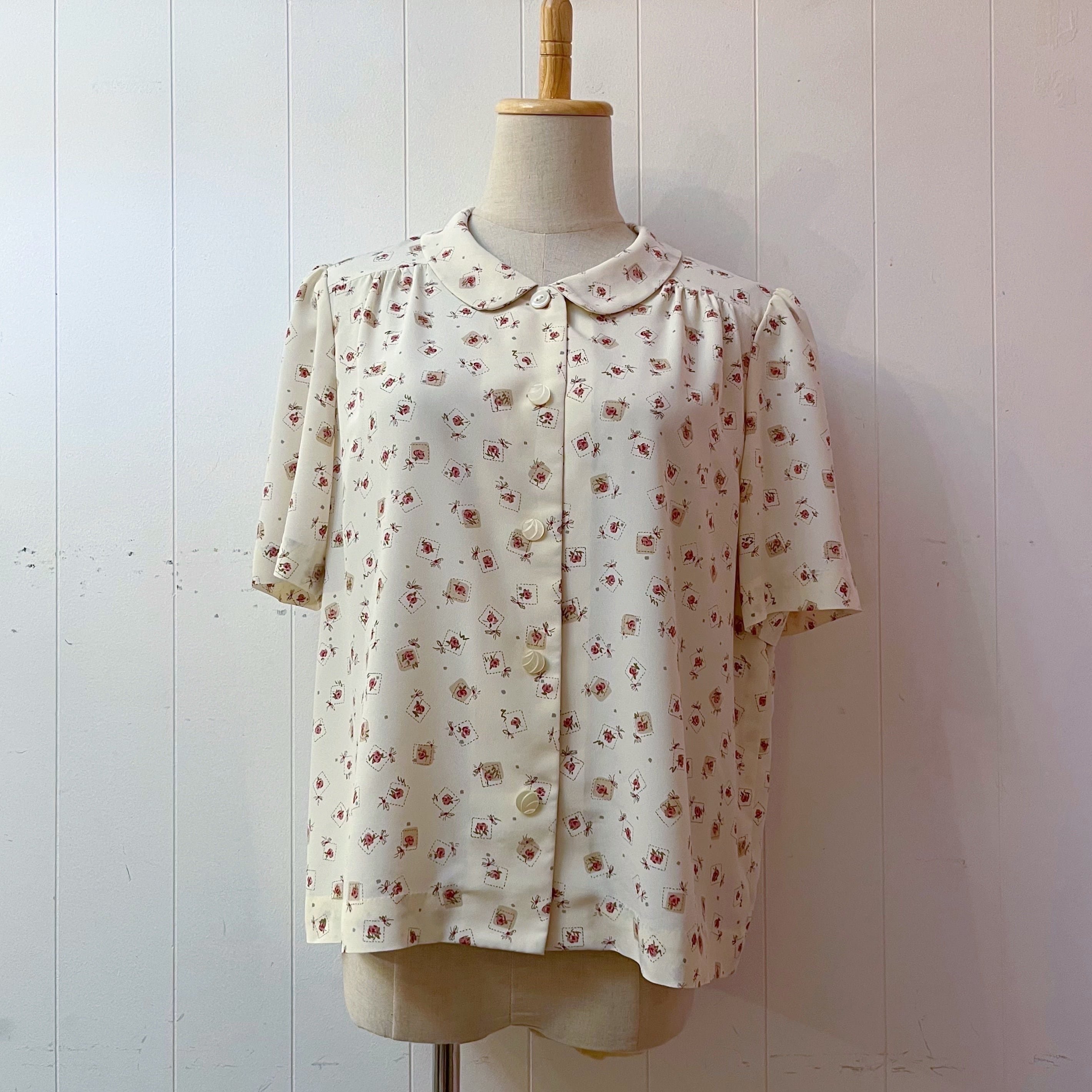 rose square stitch blouse
