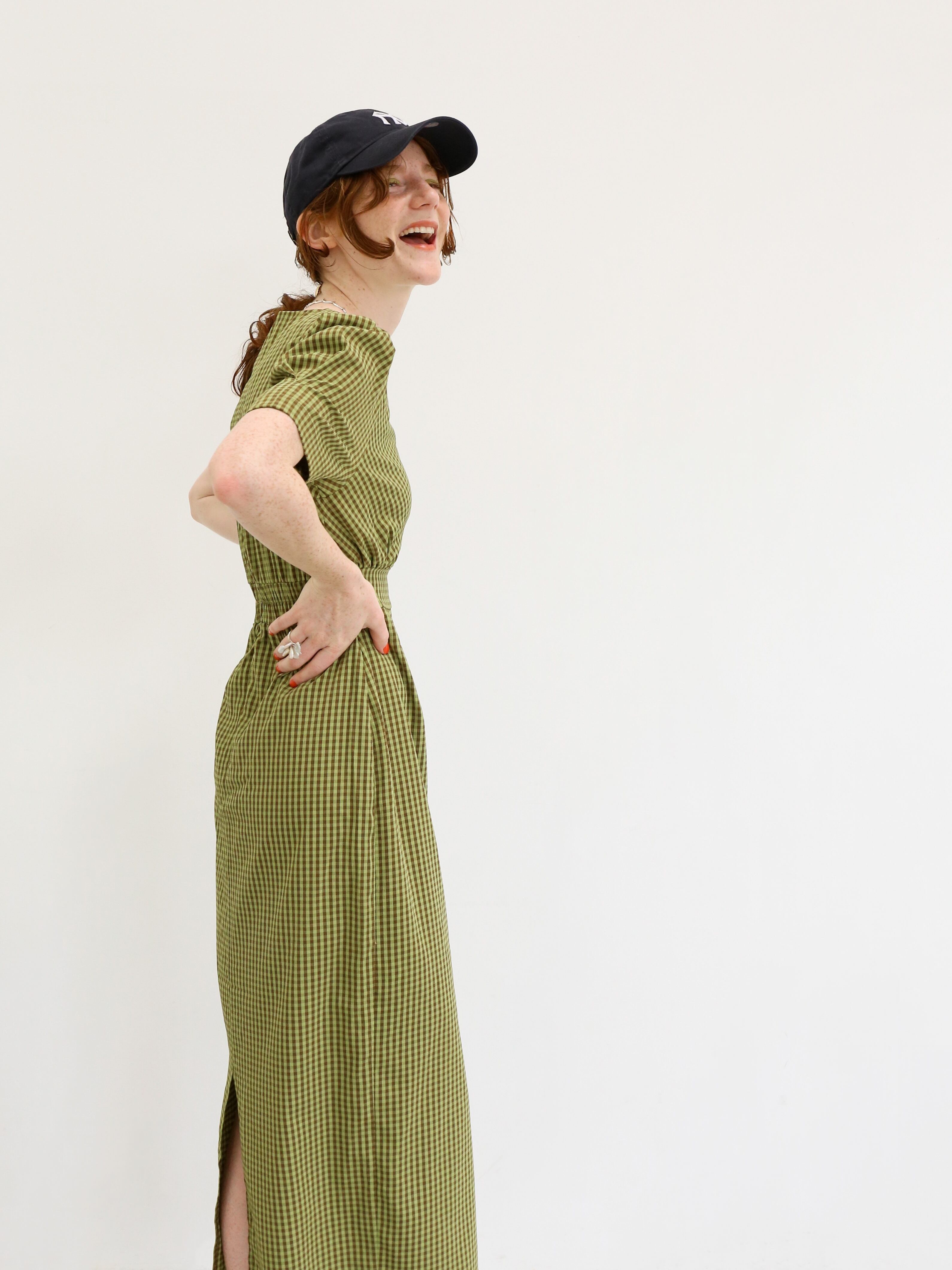 ほぼ未使用】Cara by Katrin Tokyo Vネックマキシワンピース v-neck