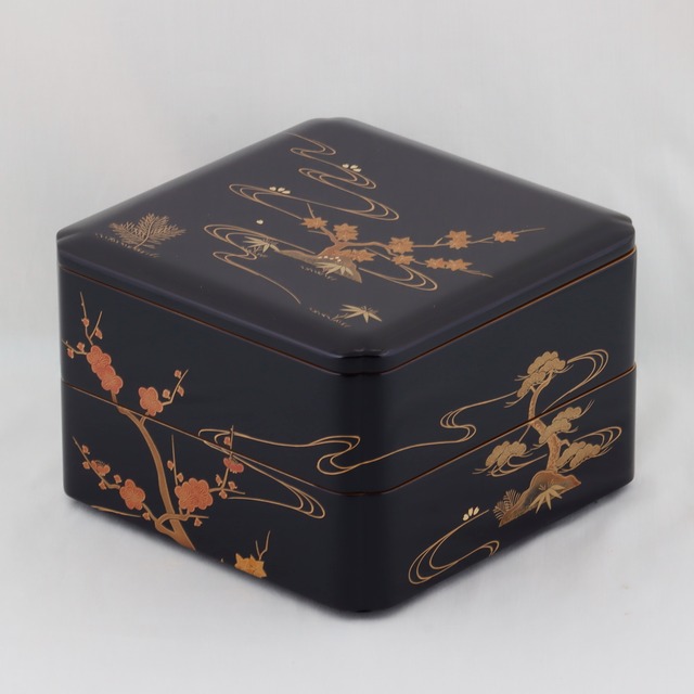 2151 輪島塗　四段重／6.5入隅形／黒内朱塗／松竹梅春秋蒔絵