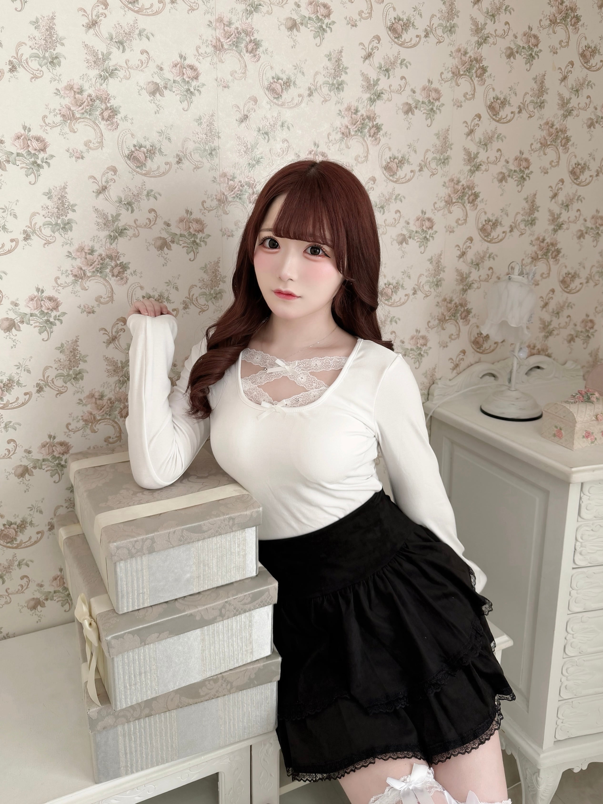 lace neck girly tops