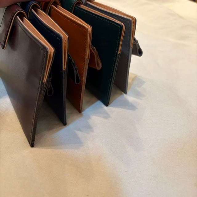 B.stuff　薄手のお財布