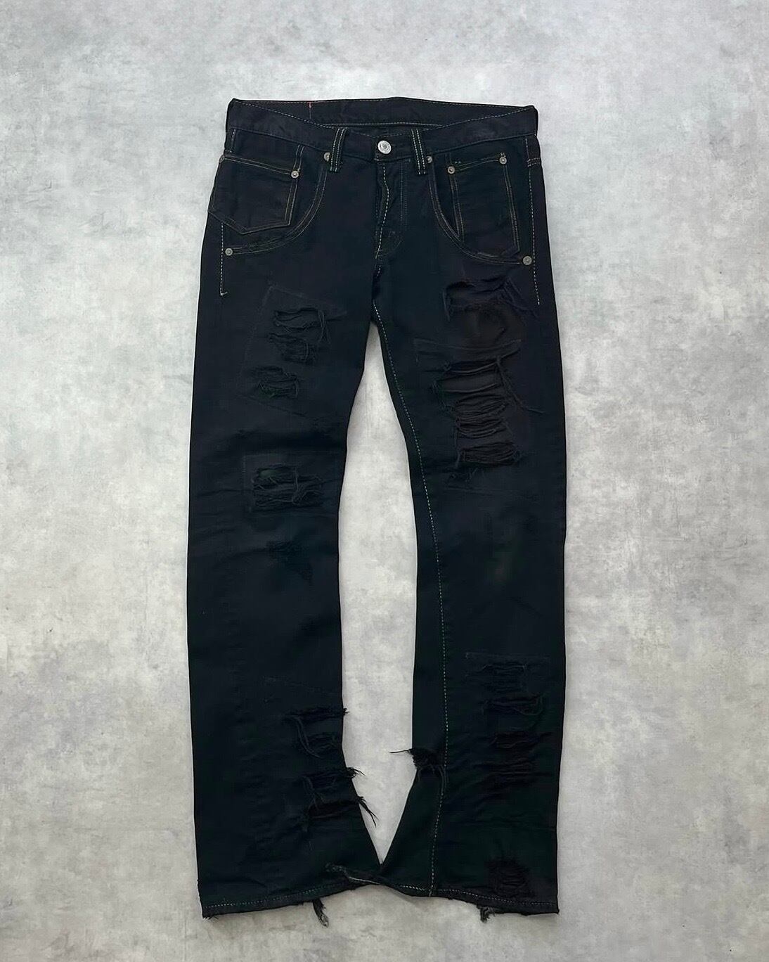 00s Levi's RED "Destressed" Black Denim Pants