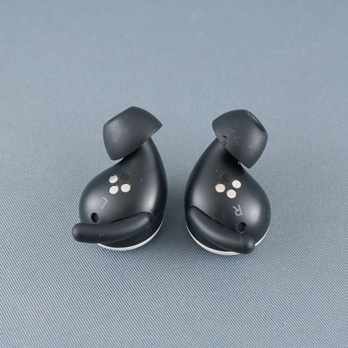 Google Pixel Buds 完全ワイヤレスイヤホン USED品 G1013 グーグル 防滴 IPX4 マイク 通話 ホワイト 完動品 S V0222 ウィット 鉄道忘れ物 販売