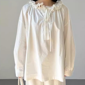 フリルネックブラウス ・21504