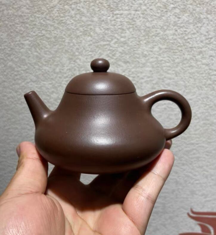 陸佳鵬紫砂芸術 黄龍山朱泥 秋梨茶壺 宜興 全手工、1品