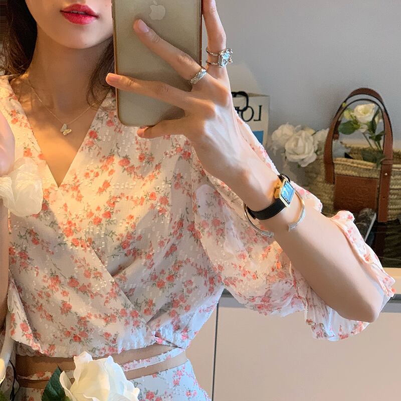 サマースタイルスカート 半袖スリーブフローラルTシャツ セット レディース ショート ハーフスリーブ 夏物 花柄 HUCHUJING90866214009