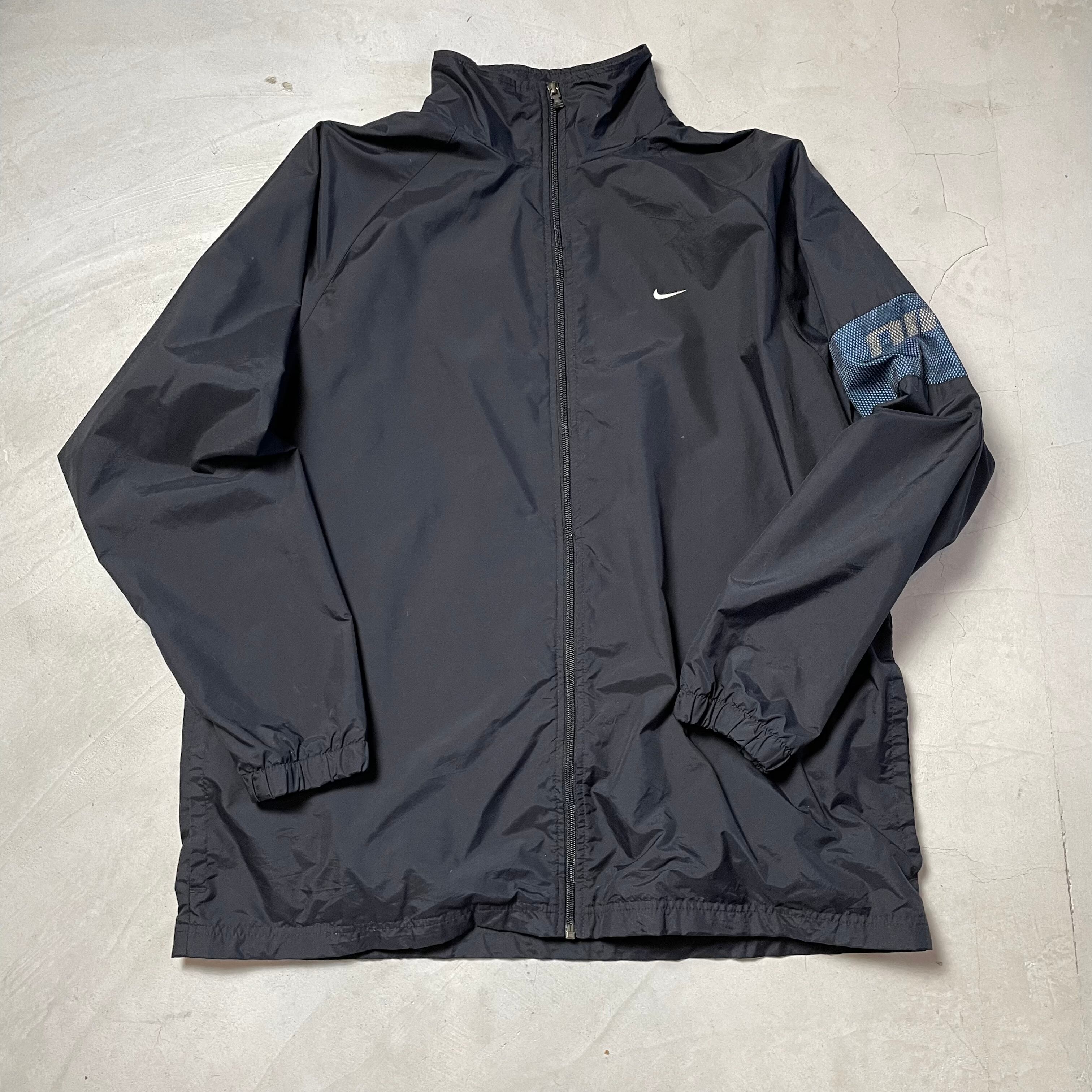 90年代 NIKE ナイキ スウォッシュロゴ刺繍 ナイロンパーカー メンズXL 古着 90s ビンテージ ヴィンテージ ブラック 黒色【ナイロンジャケット】
