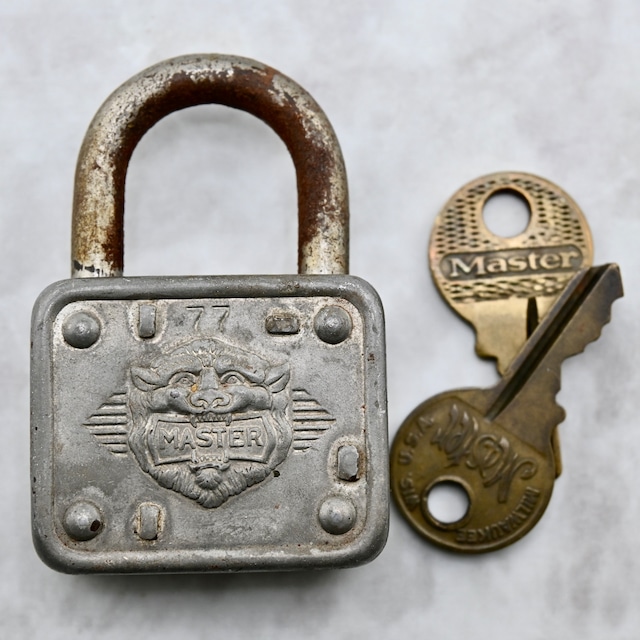 [M1669] Vintage 1950's Master Lock ライオン 南京錠