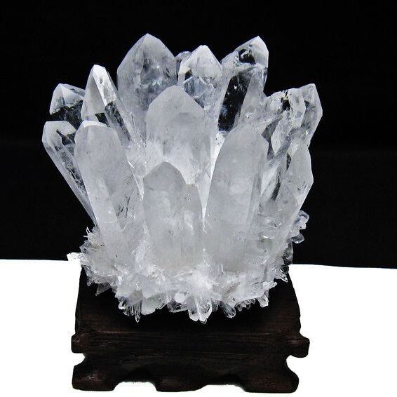 水晶 クラスター 水晶 原石 台座付属 一点物 182-8339