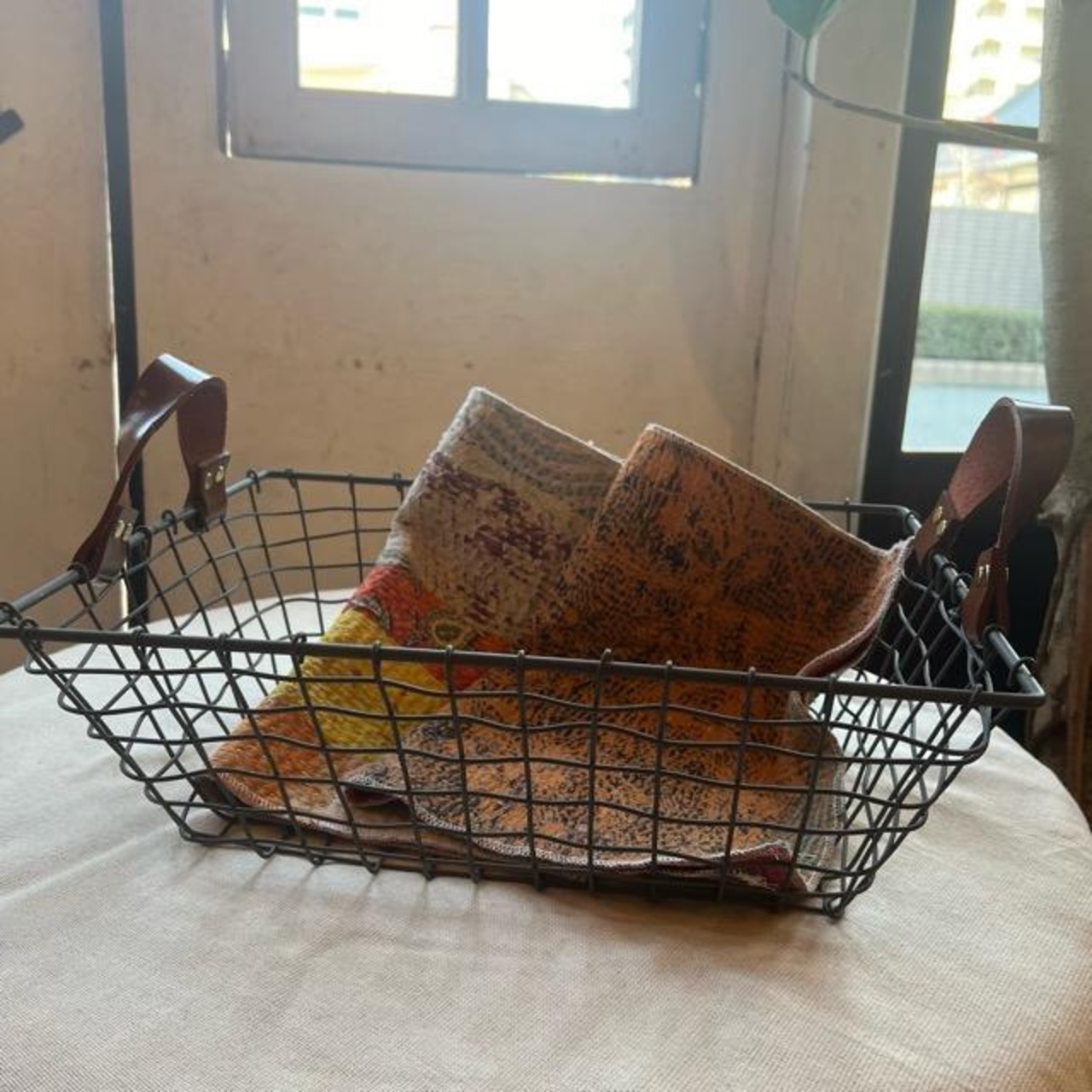 Large leather rectangular wire basket　
