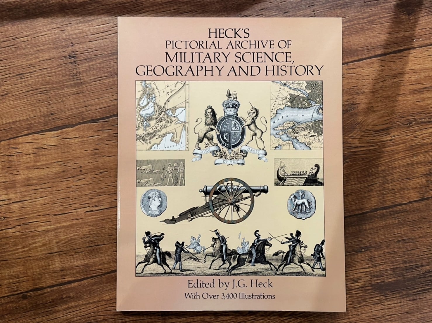 【VN033】Heck's Pictorial Archive of Military Science, Geography and History /visual book