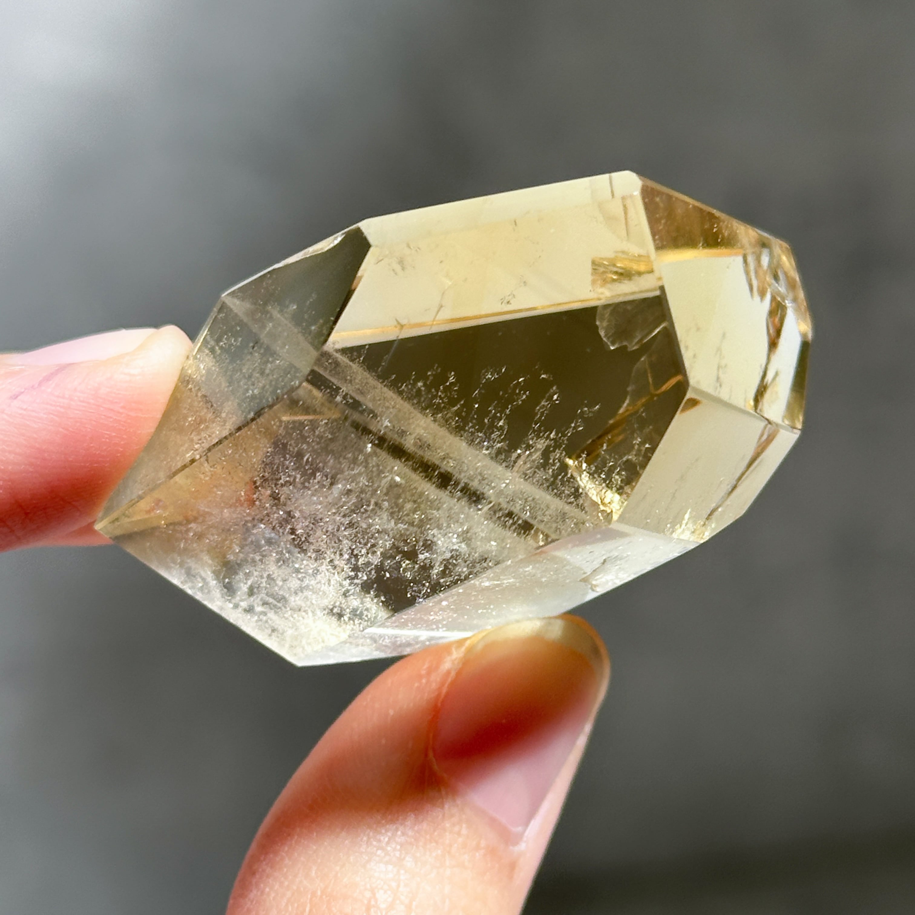 シトリン（黄水晶） フリーフォーム82◇ Citrine ◇ 天然石・鉱物