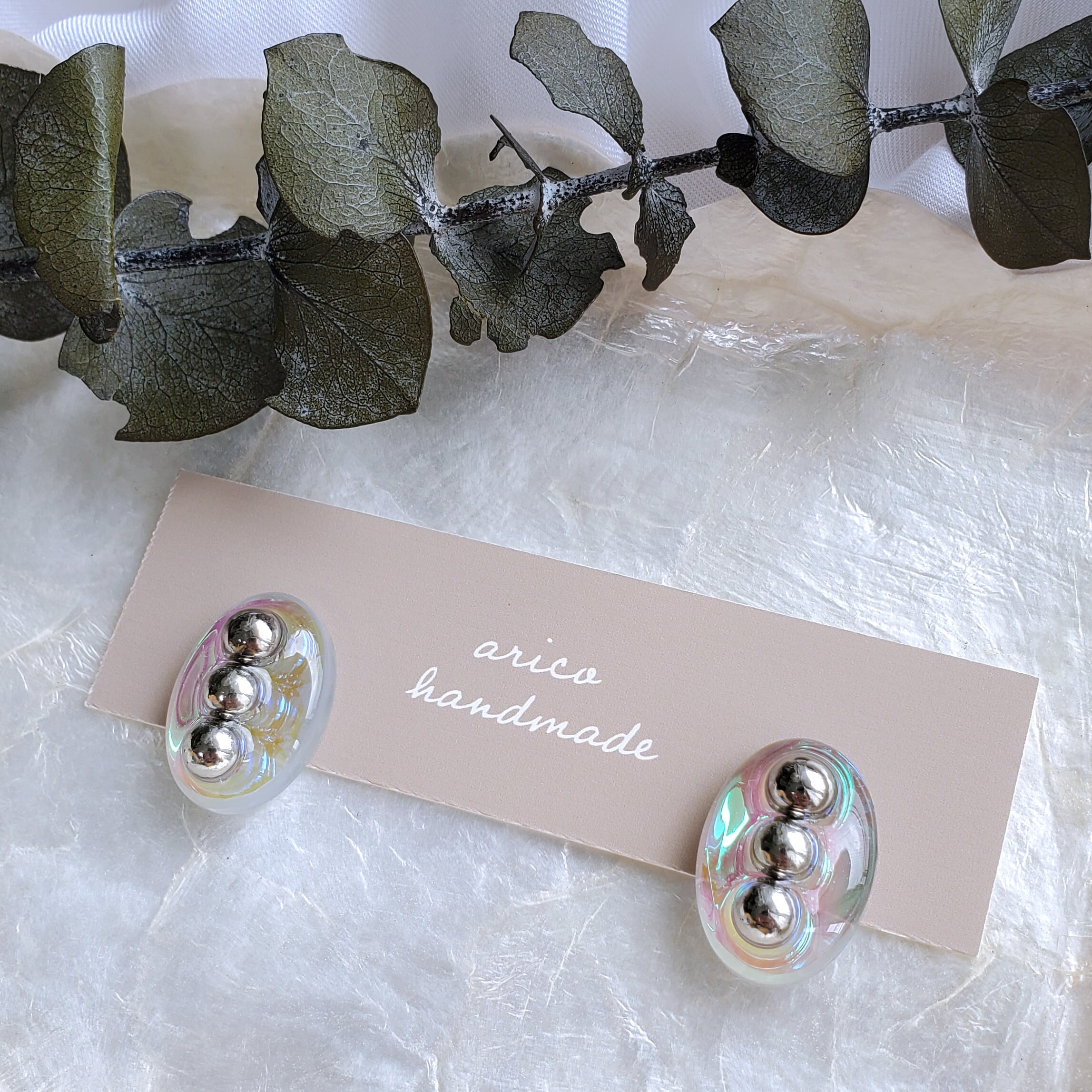 SALE】オーロラ×シルバーレジンピアス/イヤリング【レジン】【レジン