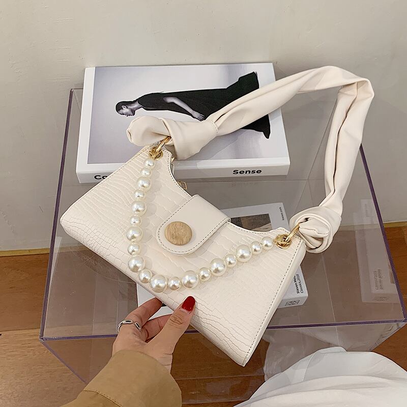 フレンチニッチデザインバッグ女性2020新しい流行のファッションワイルドクロコダイルパターンワンショルダー脇の下ネット赤いハンドバッグ 手作りハンドバック61764358011