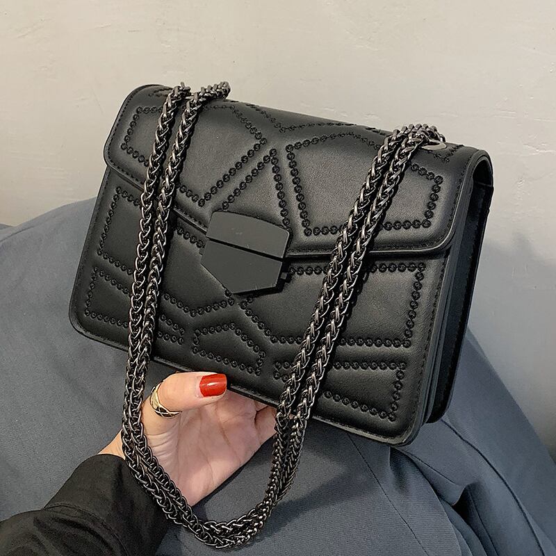 ワイルドインメッセンジャーバッグファッションチェーンスモールスクエアバッグの新しいスモールバッグメスバッグ2020人気の新しいトレンドバージョン Tiancai_Wing_Bag91111665646