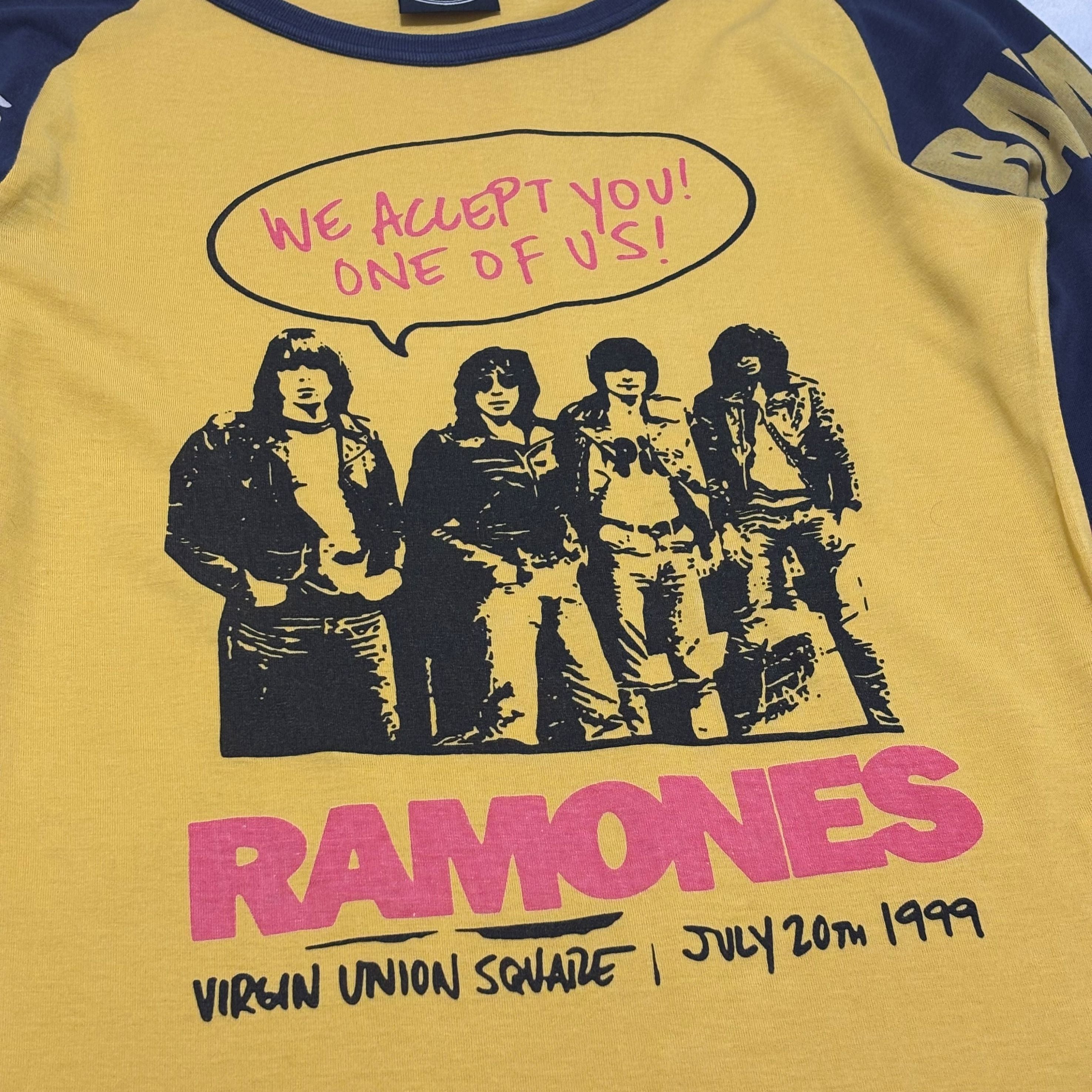 古着 ヒステリックグラマー×ラモーンズ HYSTERIC GLAMOUR×RAMONES