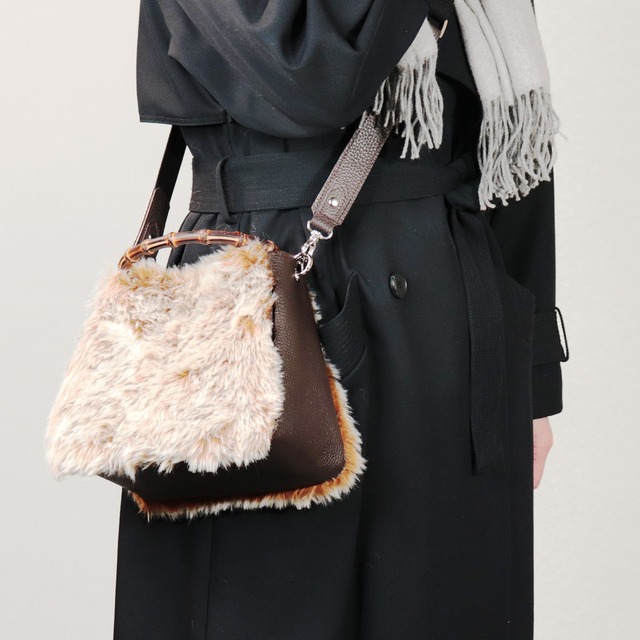 本革×グラデーションファー×バンブーハンドル 2WAYミニトート／長財布が入る大人ブラウン【HOLLY・WEEKEND】