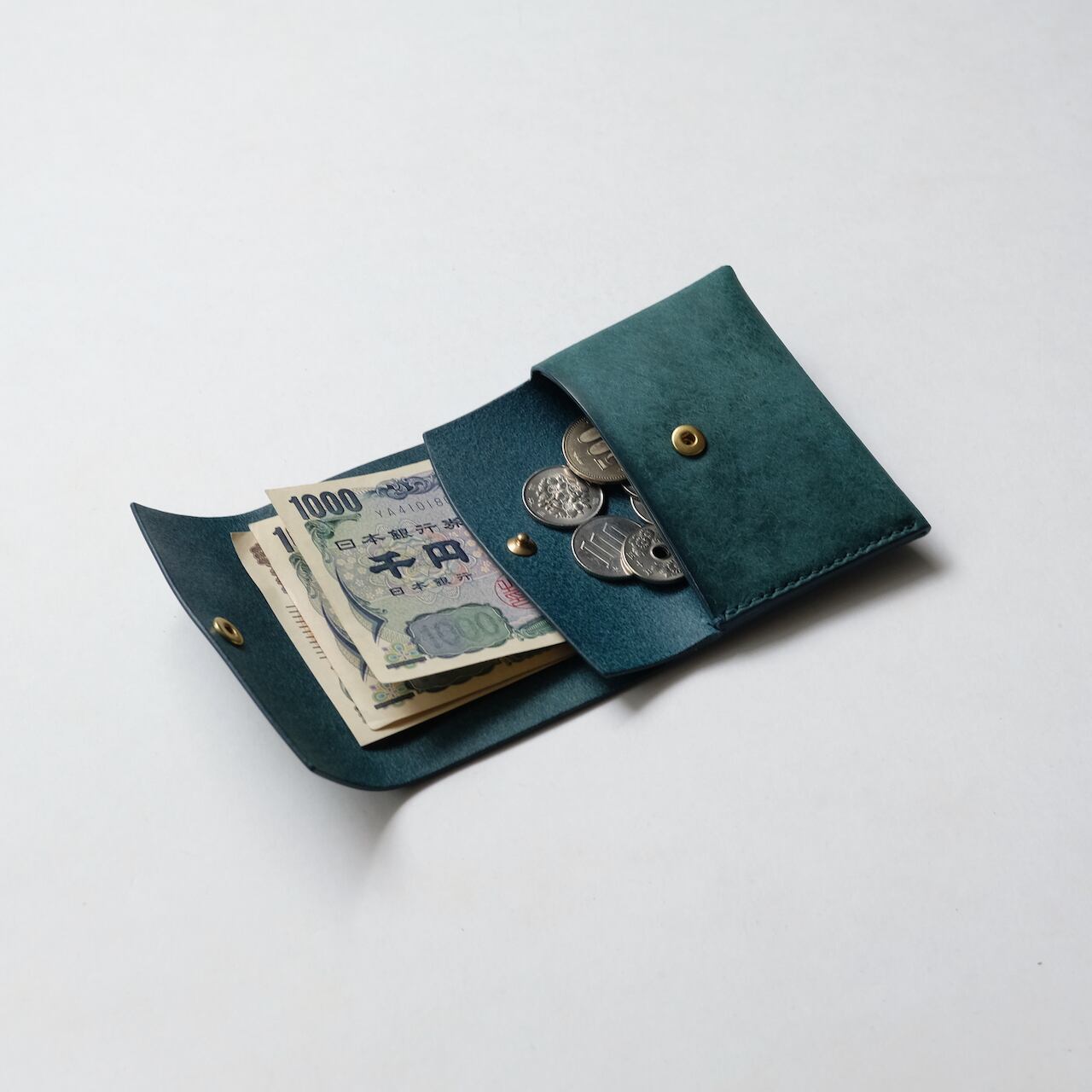tri-fold wallet - pet - プエブロ | chamoto