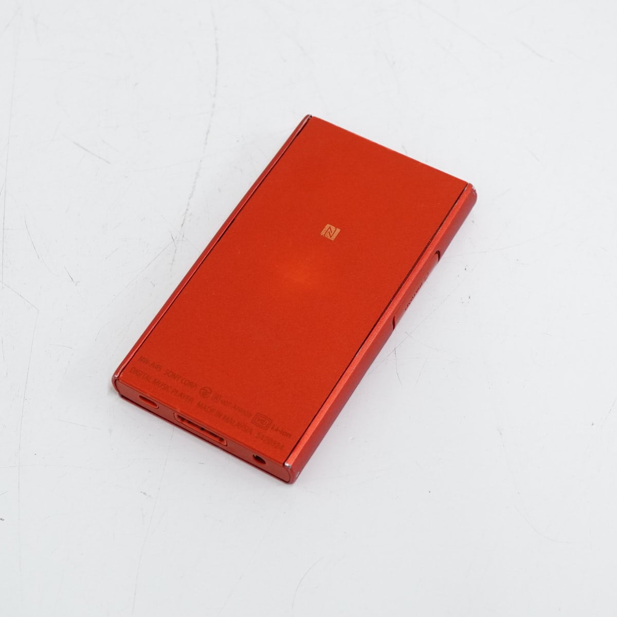 SONY ウォークマン NW-A45 16GB USED品 本体のみ トワイライトレッド