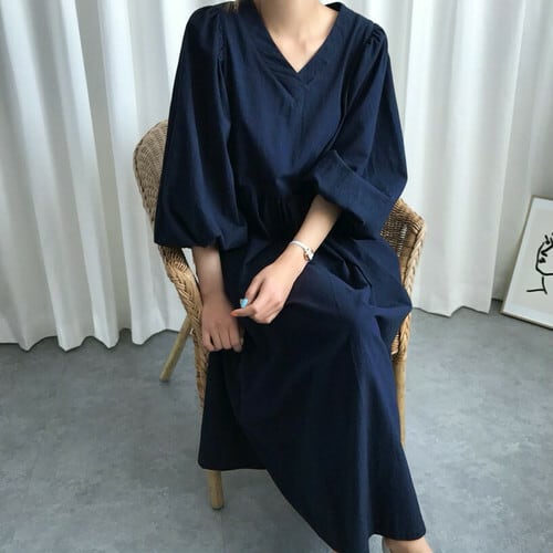 ネイビー Vネック 七分袖 ワンピース　新品 ネイビー Vネック 七分袖ワンピース