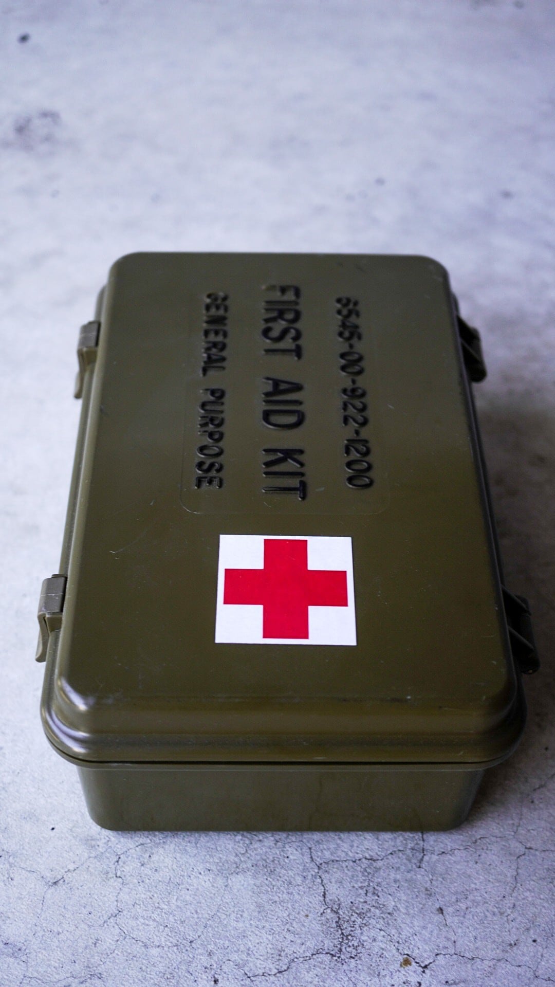 希少　米軍　レイノルズ社　US FIRST AID KIT  救急キットBOX