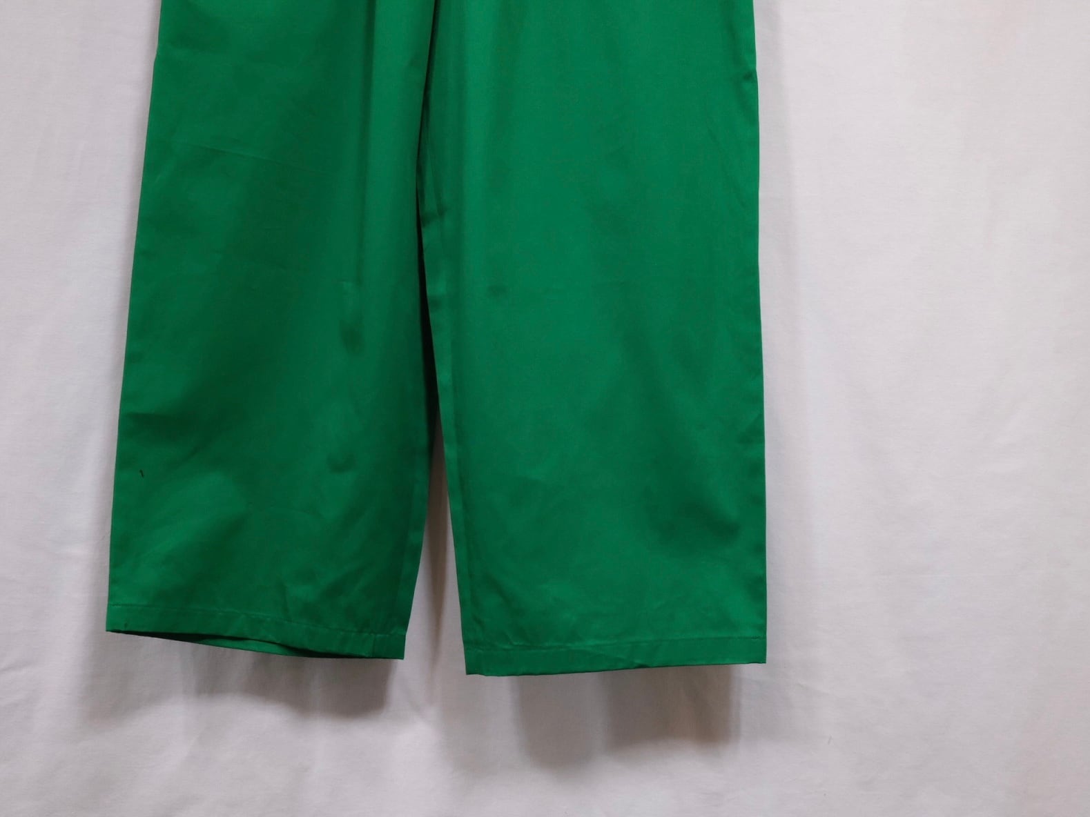REVERBERATE”BELTED TROUSERS TYPE3 GREEN” | Lapel online store