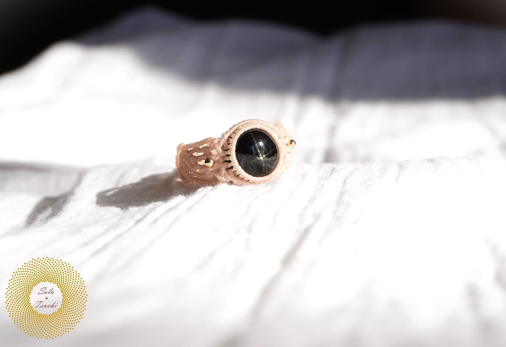 ワックスコード）ブラックスターダイオプサイトのマクラメ編みリング