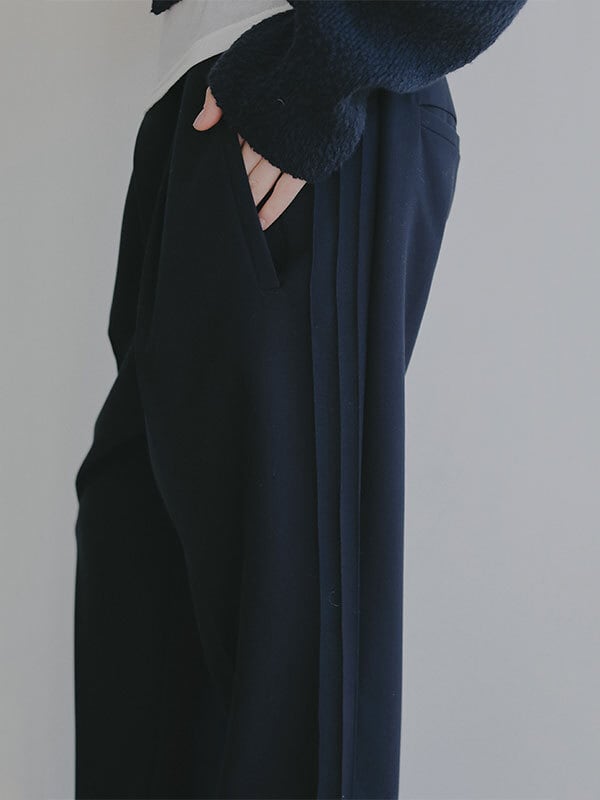 ETRE TOKYO(エトレトウキョウ) サイドピンタックラインリラクシー