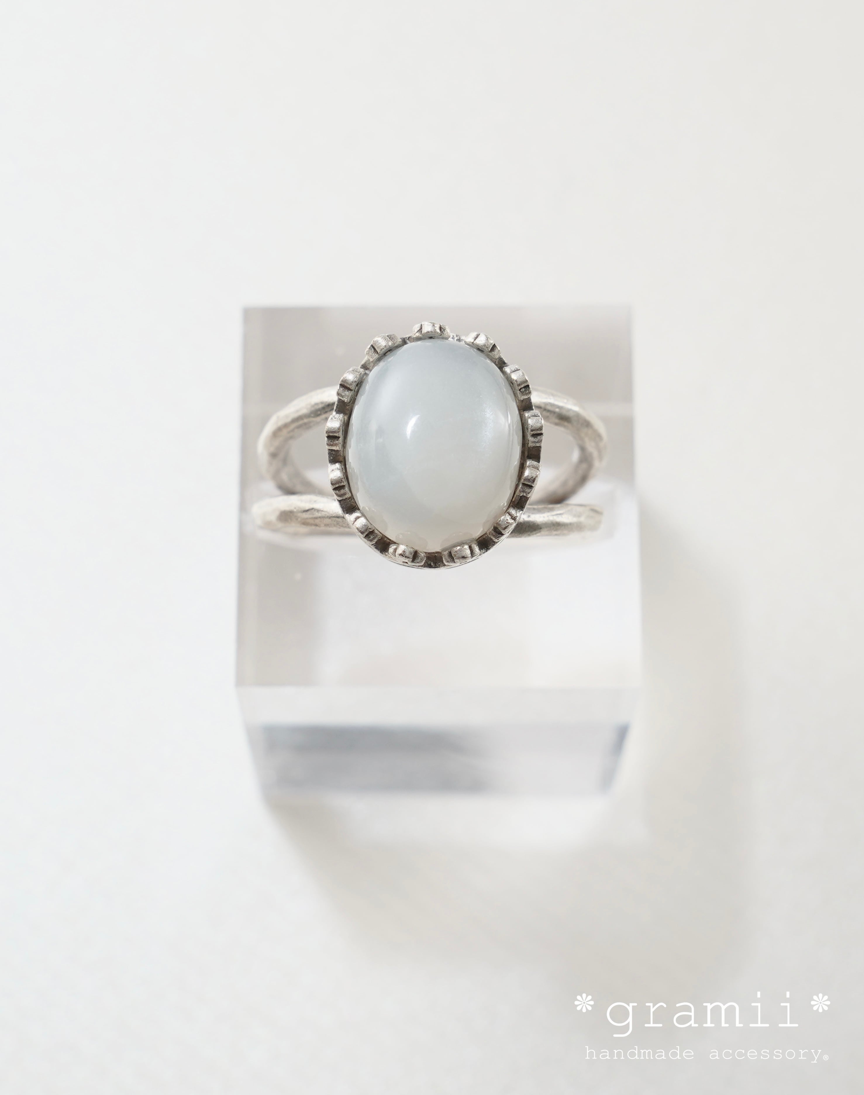 gramii moonstone brass ring