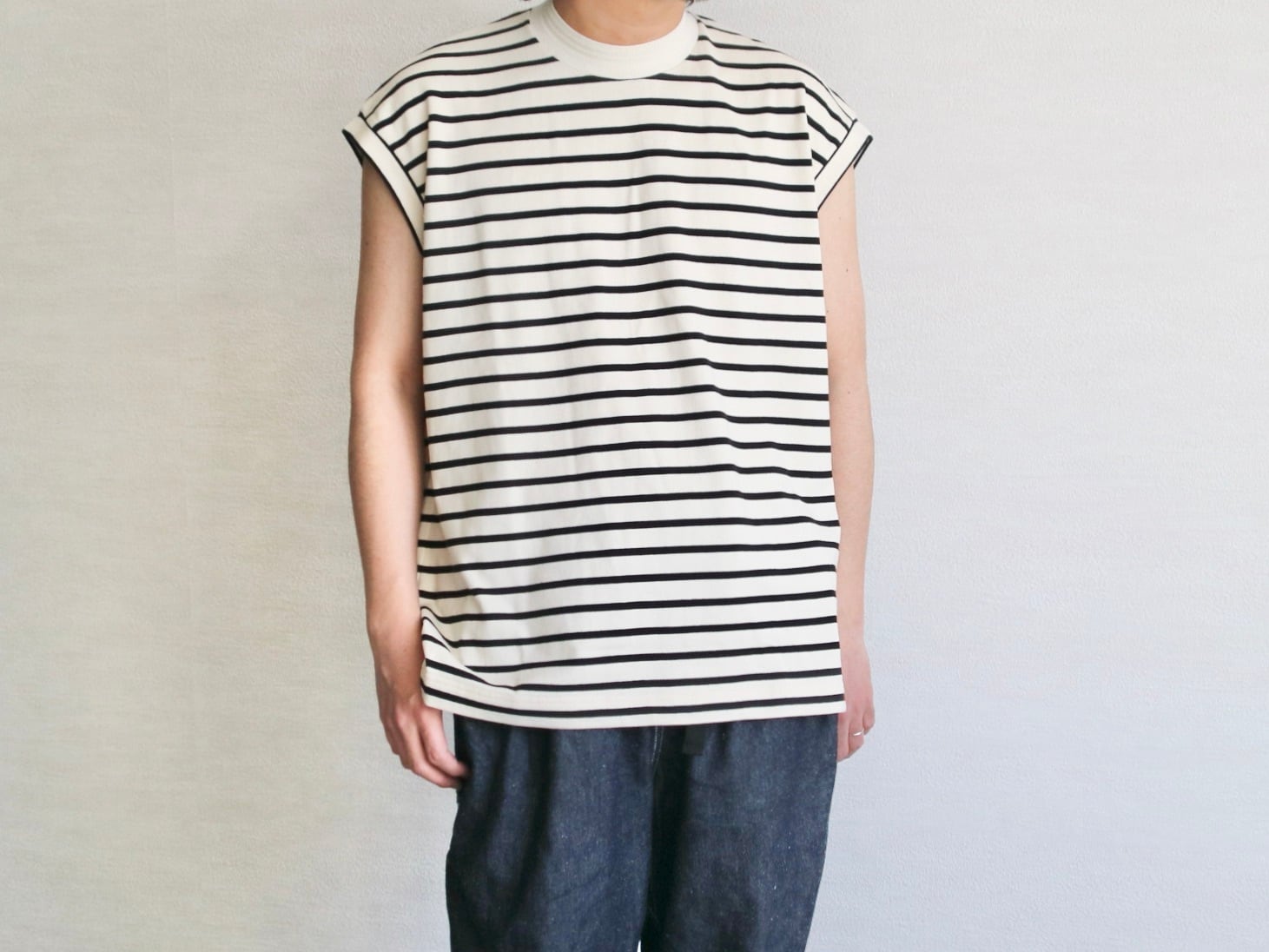 INNAT インアット】BASQUE NO SLEEVE T-SHIRT バスクノースリーブT