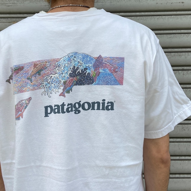 90s Patagonia ベネフィシャル 波 魚 北斎 バックプリントTシャツ