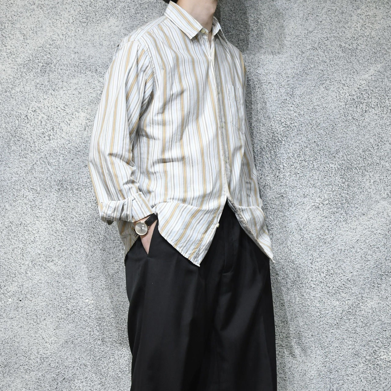 GAP multi stripe shirt