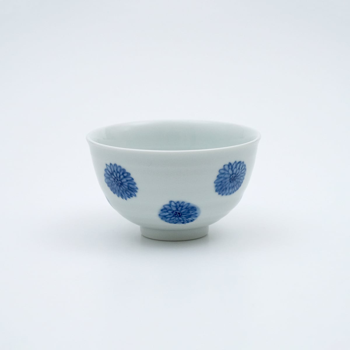 M-1238 中国明染付菊紋様　4寸皿　古染付 M-1238 中国明染付菊紋様 4寸皿 古染付 M-1238