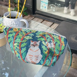 北千住専門お土産屋さん 　ナタリーレテポーチ(グリーン)