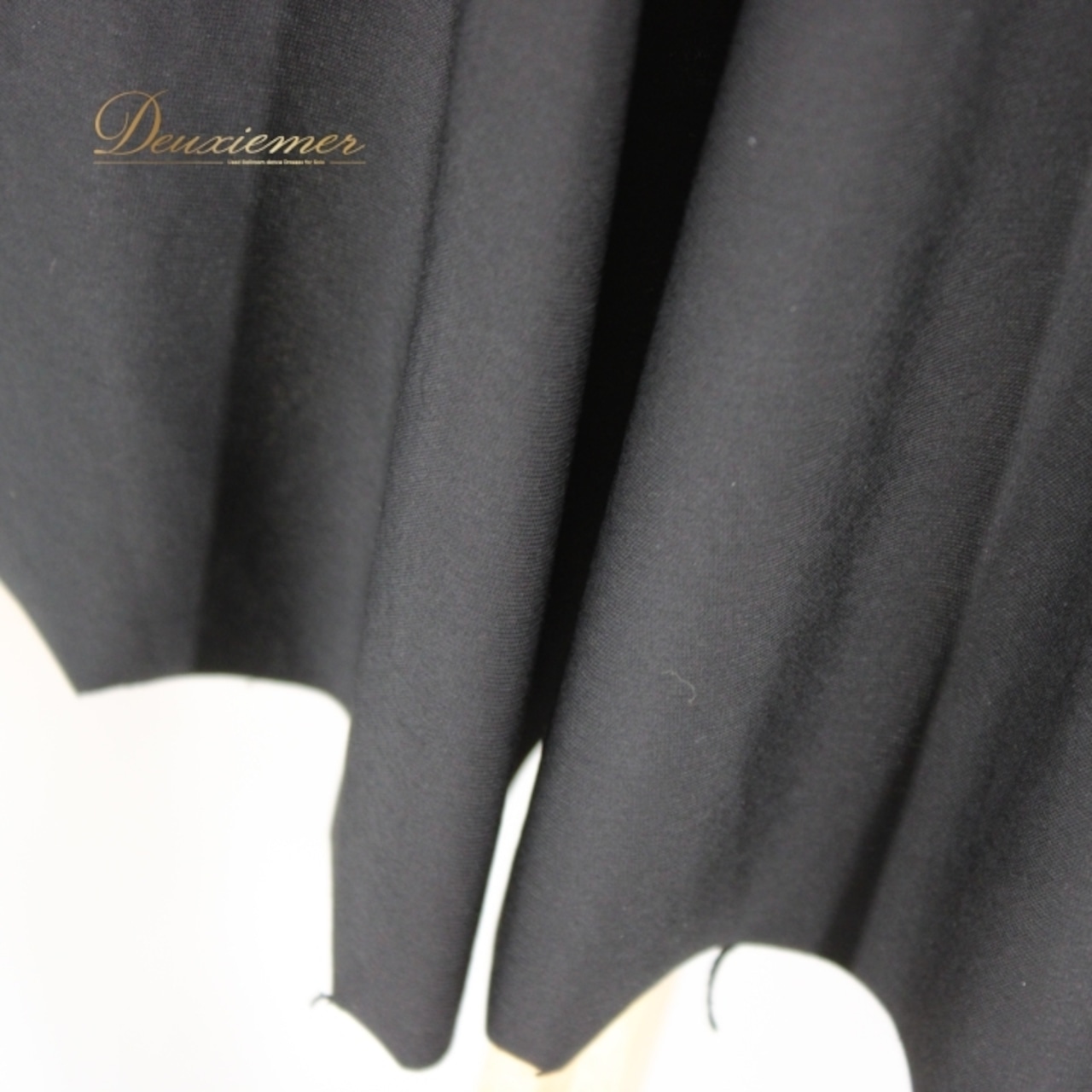 社交ダンス 衣装 スタンダード ドレス ワンピース レッスンウェア パーティ衣装 ICHIOKU イチオク ブラック系 黒 長袖 シンプル 上品 シック クラシック ドレープ フェミニン 花柄レース ストレッチ 大人 女性用 パフォーマンス 発表会 体型カバー エレガント おしゃれ ルームウェア 清潔感