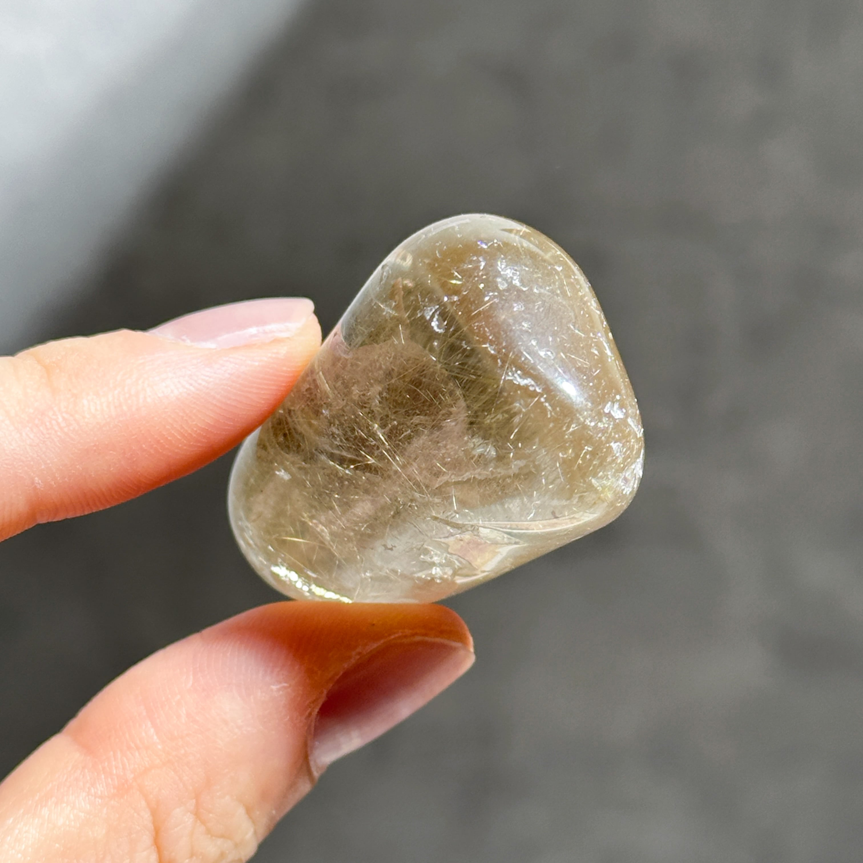 ルチルインクォーツ タンブル 79◇ Rutile in Quartz◇天然石・鉱物