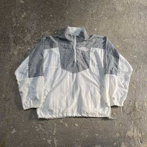 90s UMBRO half zip nylon pullover【仙台店】