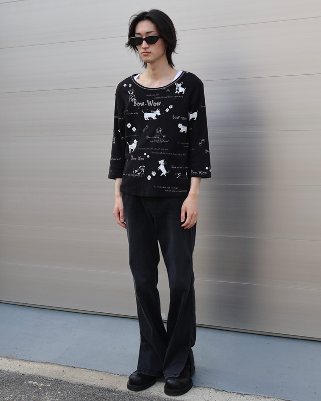 cuffed boat neck dog Tee