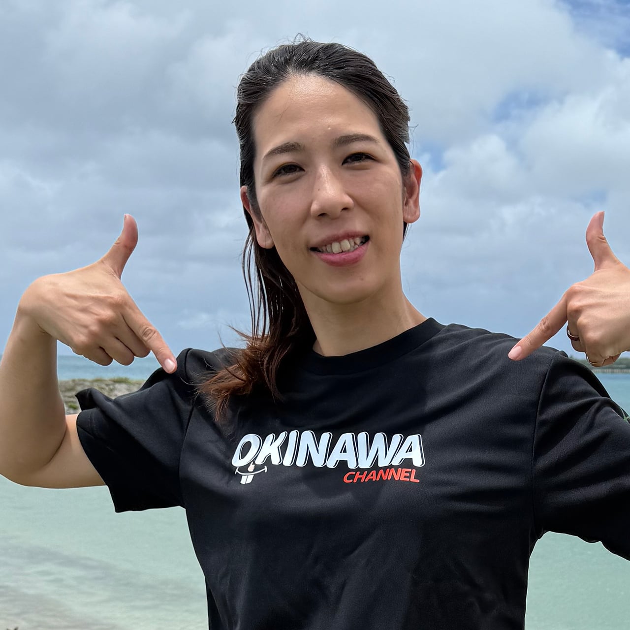 半袖Tシャツ 中央/左腕ワンポイントデザイン】OKINAWACHANNEL